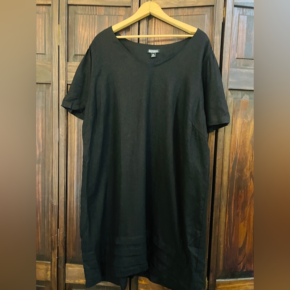 Nicole Miller Black Short Sleeve‎ Dress